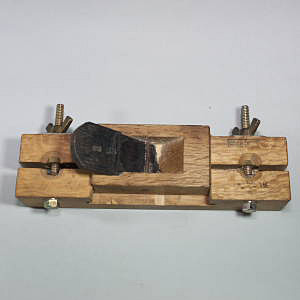 menpa/Chamfer Plane